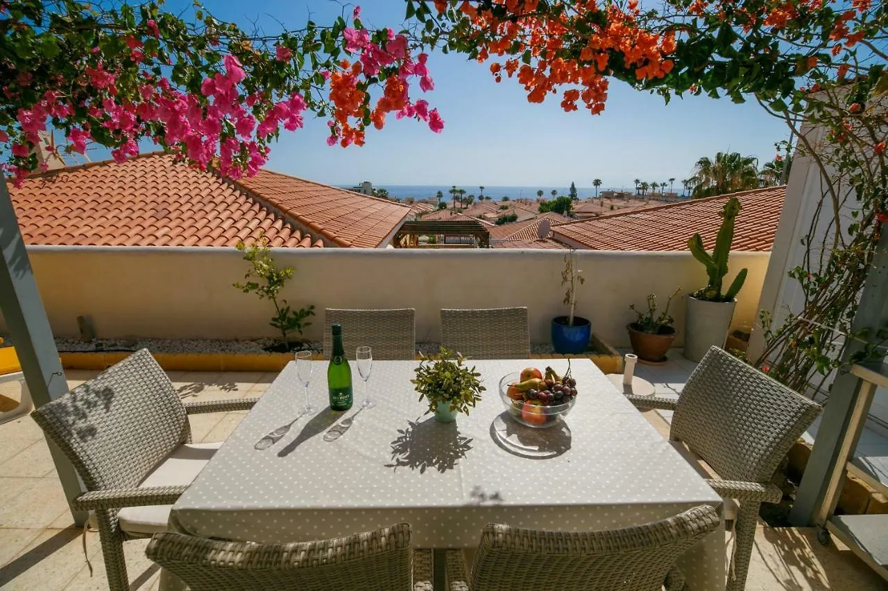 Bungalow Claire Callao Salvaje Ferienhaus
