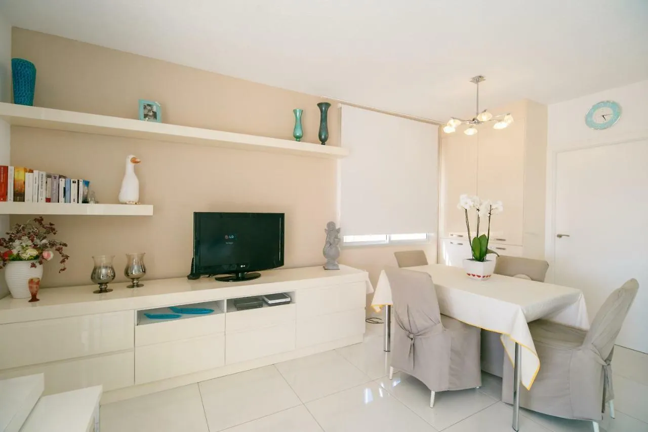 Bungalow Claire Callao Salvaje 0*,